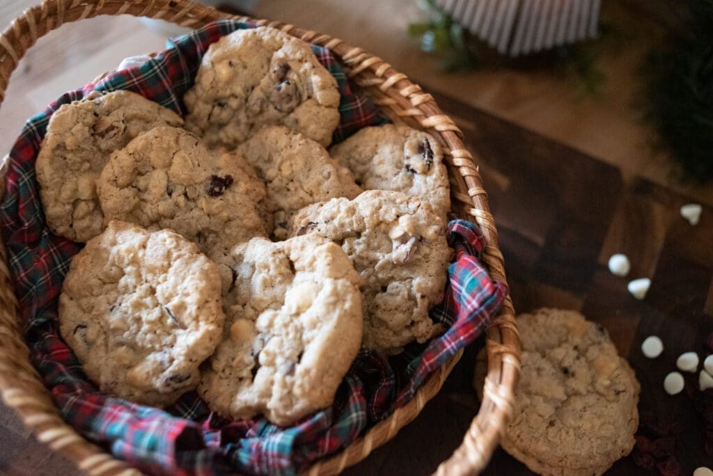 cranberry white chocolate oatmeal cookies