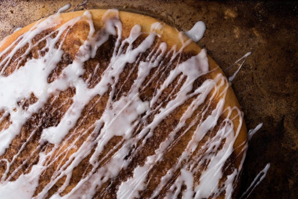 Best Cinnamon Bun Dessert Pizza