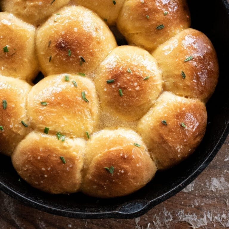 sourdough sweet potato rosemary rolls